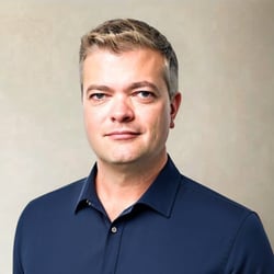 James Thomason w new Bgd 2